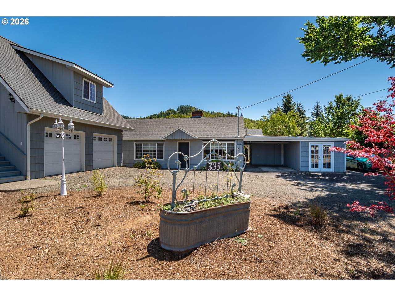 https://bt-photos.global.ssl.fastly.net/portland/1280_boomver_1_668222765-2.jpg