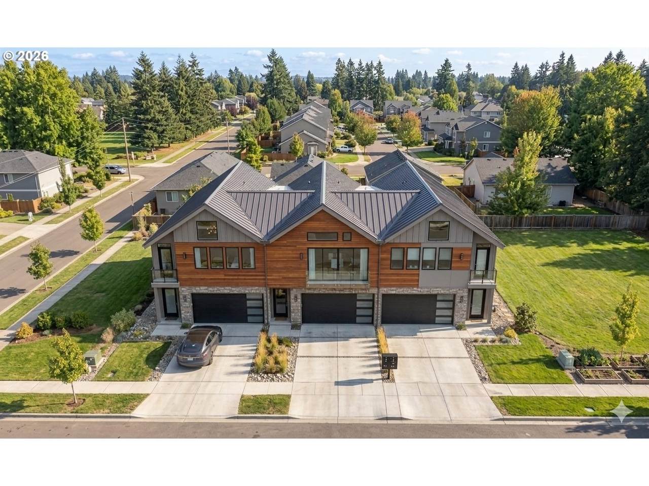 https://bt-photos.global.ssl.fastly.net/portland/1280_boomver_1_668921730-2.jpg