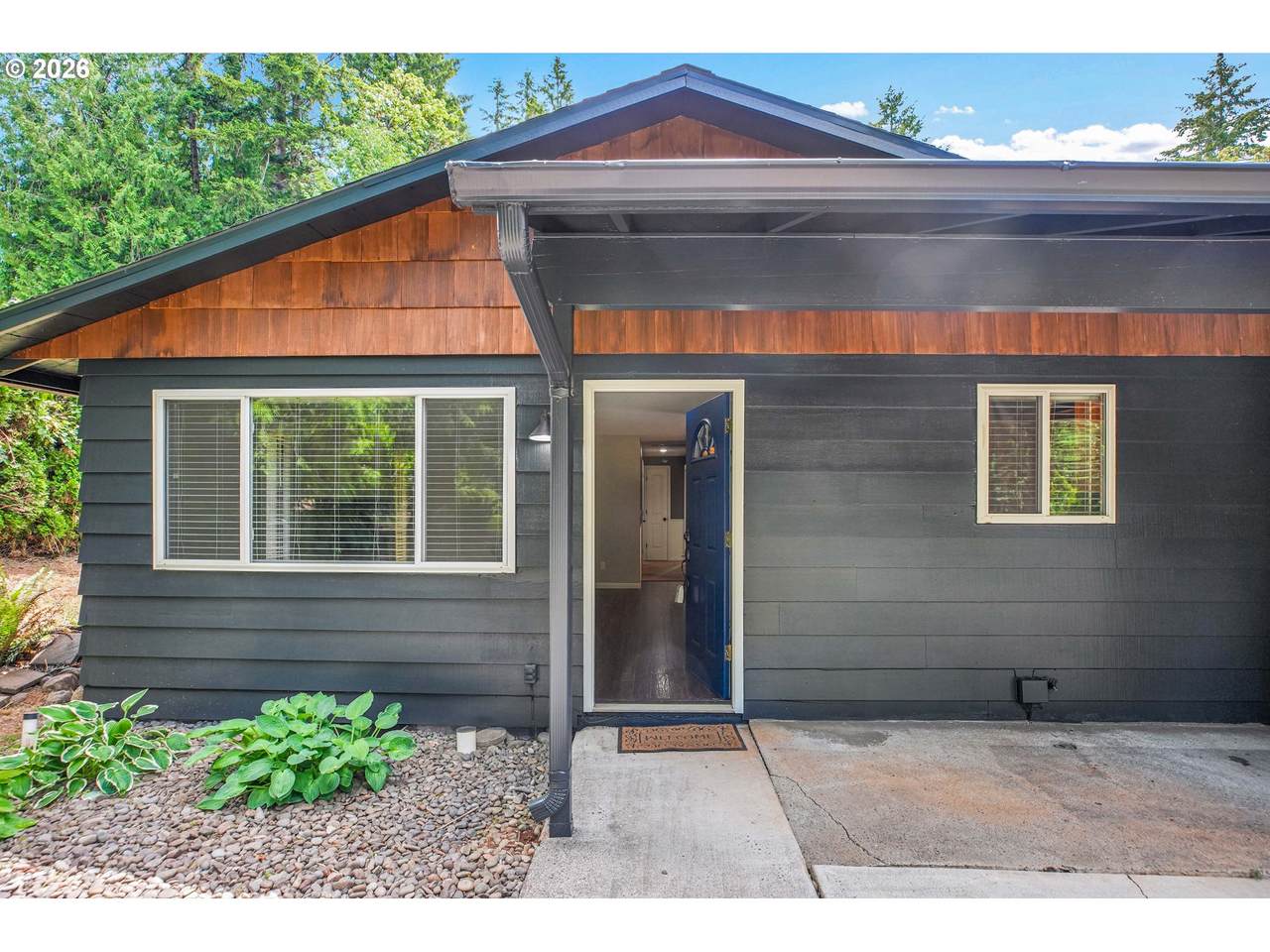 https://bt-photos.global.ssl.fastly.net/portland/1280_boomver_1_669141214-2.jpg