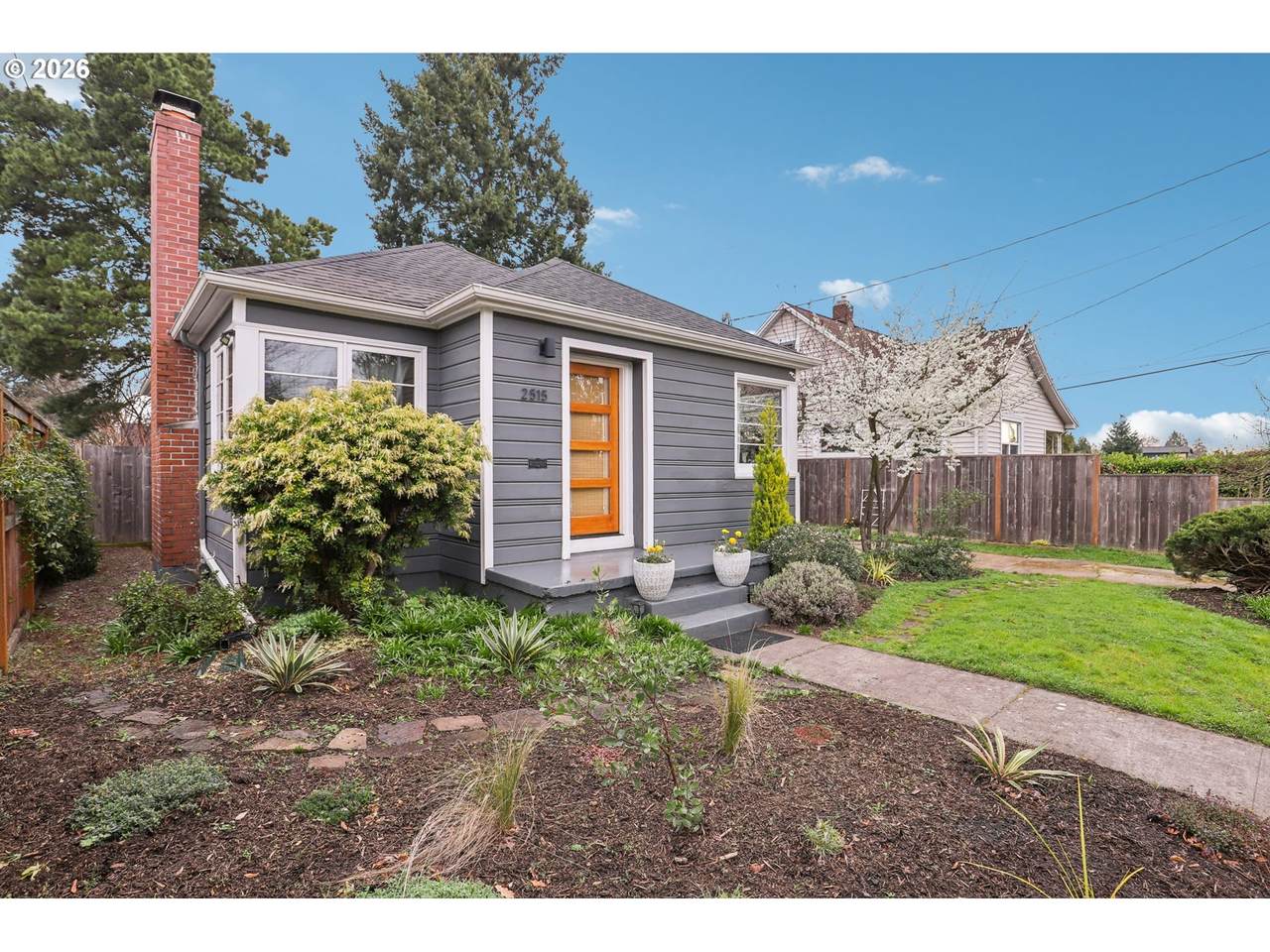 https://bt-photos.global.ssl.fastly.net/portland/1280_boomver_1_669952758-2.jpg