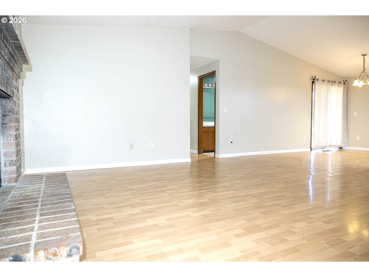 https://bt-photos.global.ssl.fastly.net/portland/1280_boomver_1_670507140-2.jpg