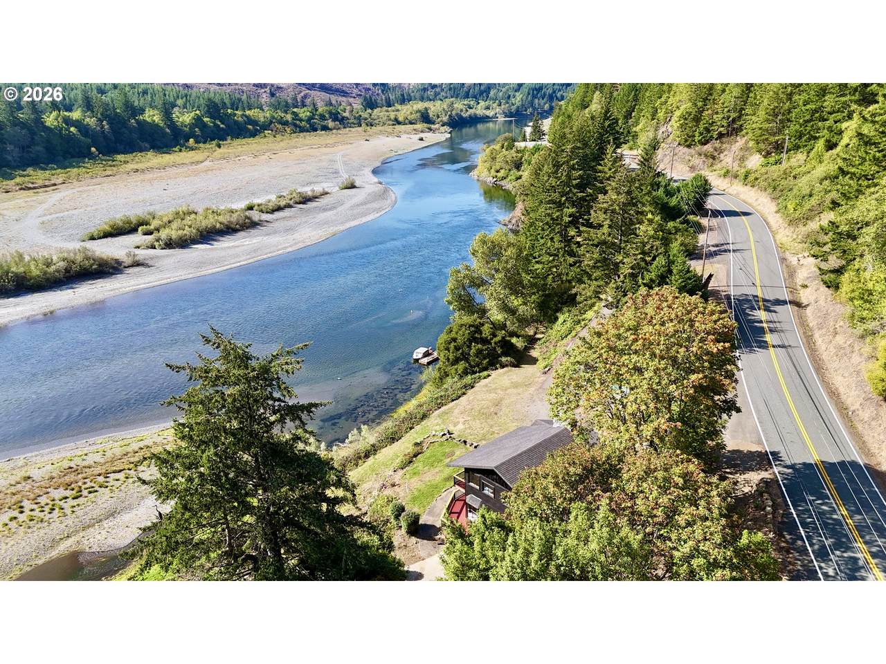 https://bt-photos.global.ssl.fastly.net/portland/1280_boomver_1_670556175-2.jpg