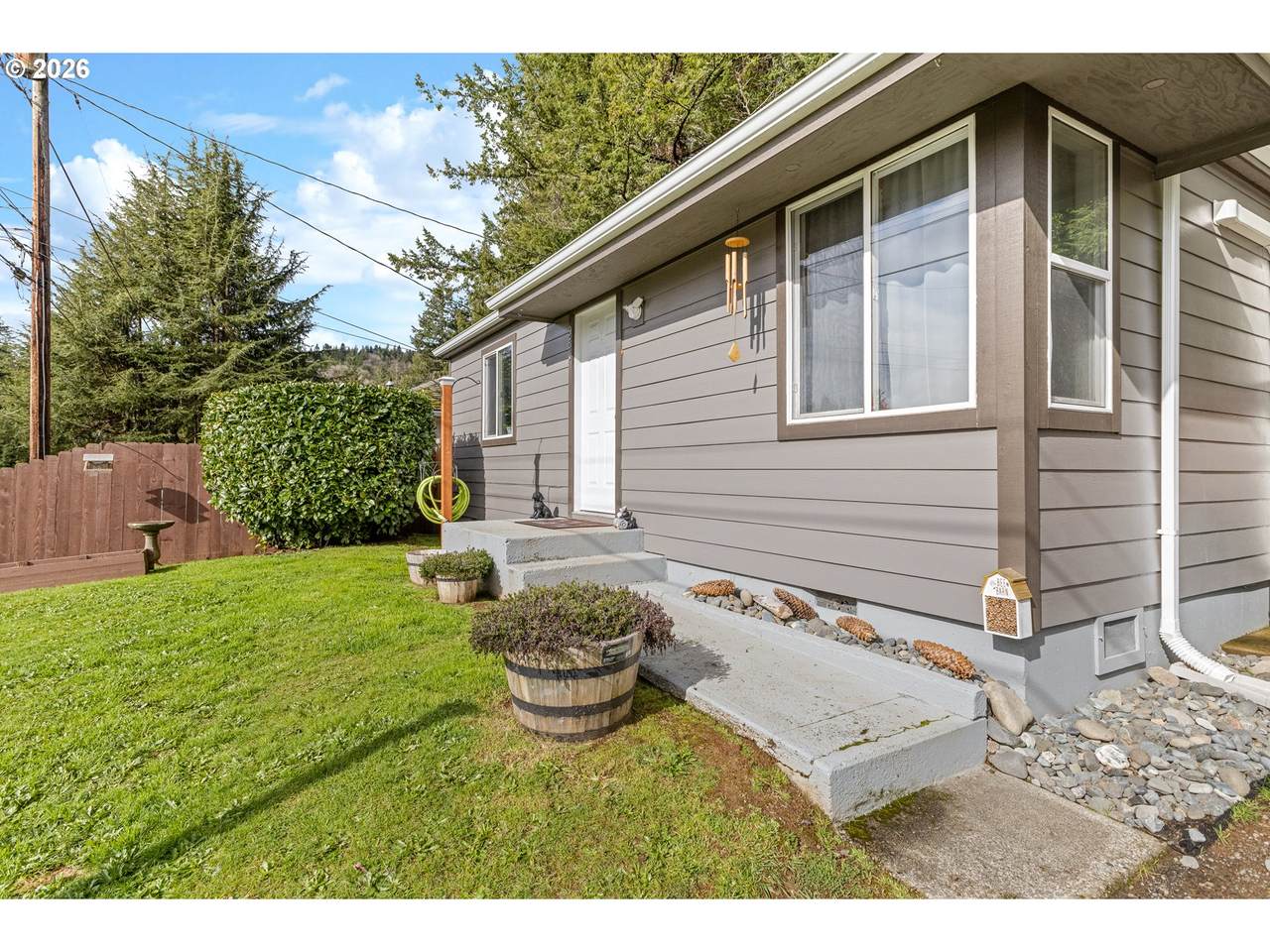 950 17TH St - Photo 1