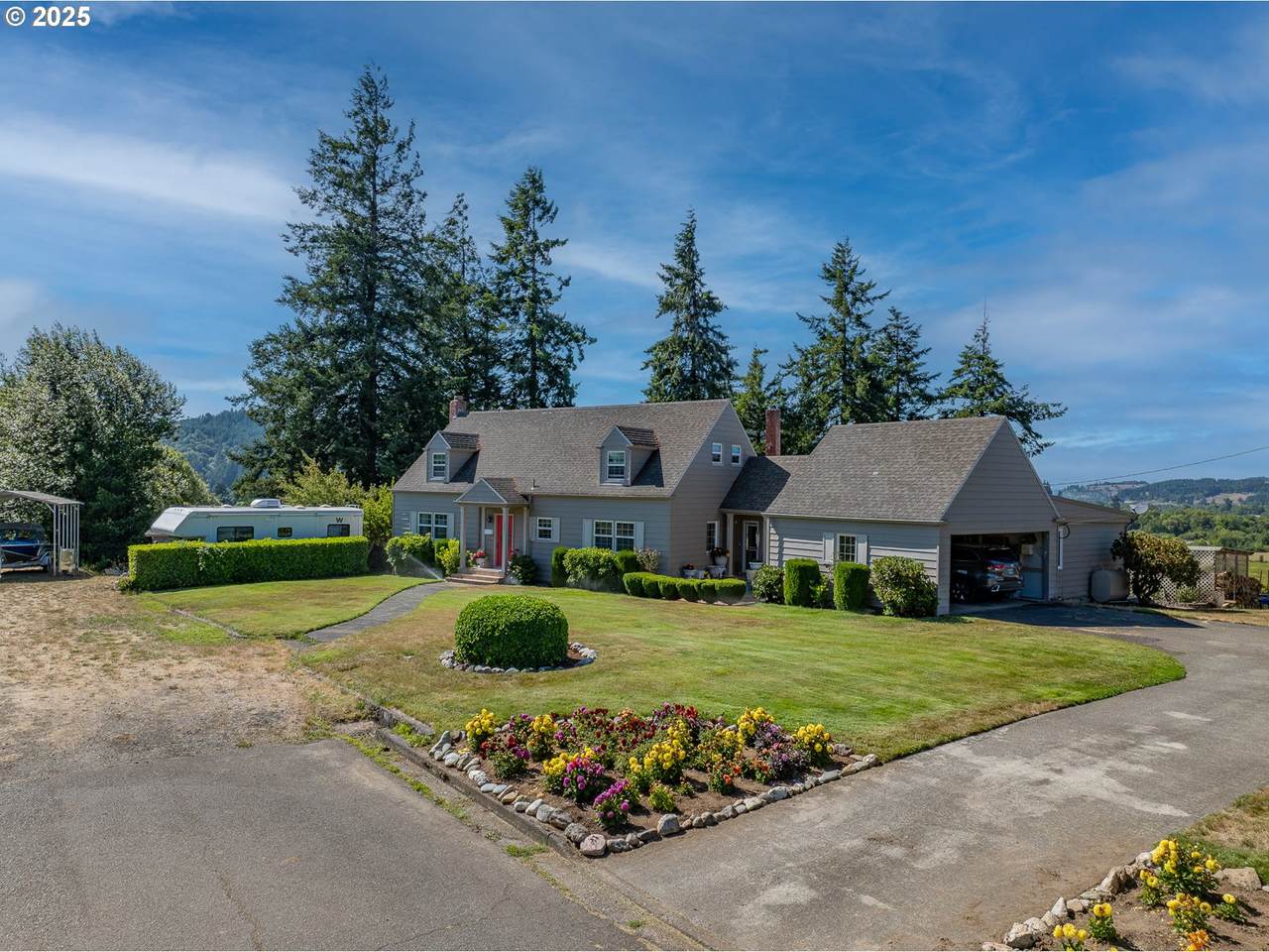 1211 Fairview St - Photo 1