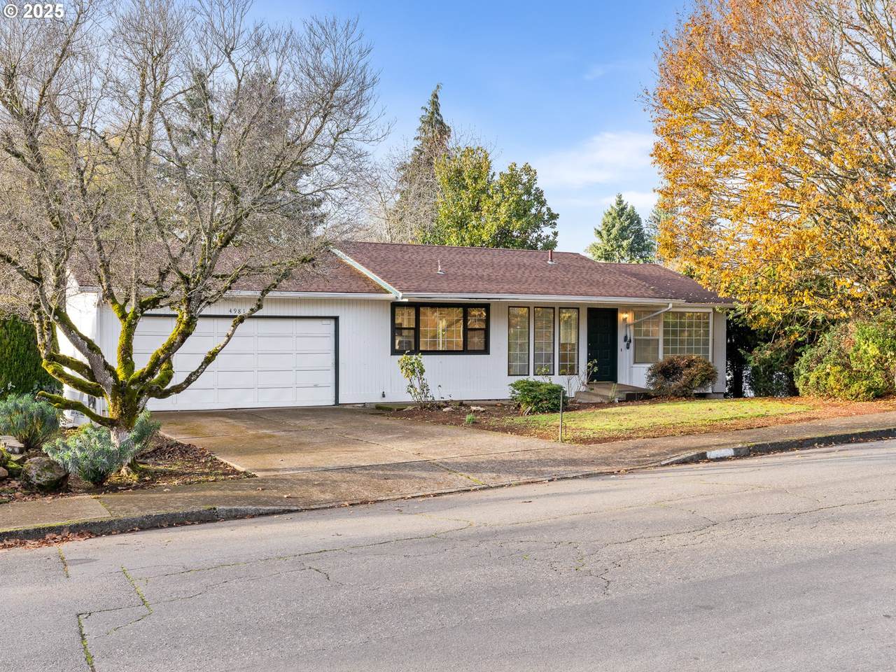 4981 Jones Rd - Photo 1