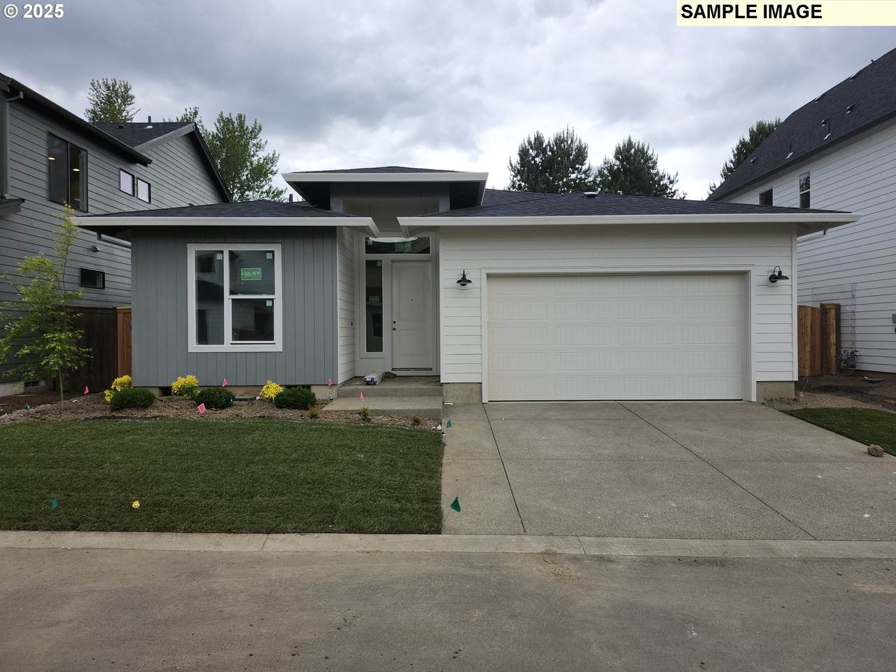 658 Magnolia Ave - Photo 1