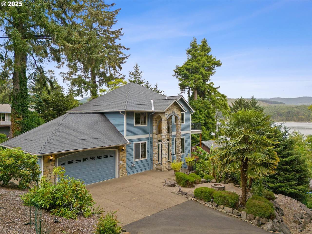 1280 Regatta St - Photo 1