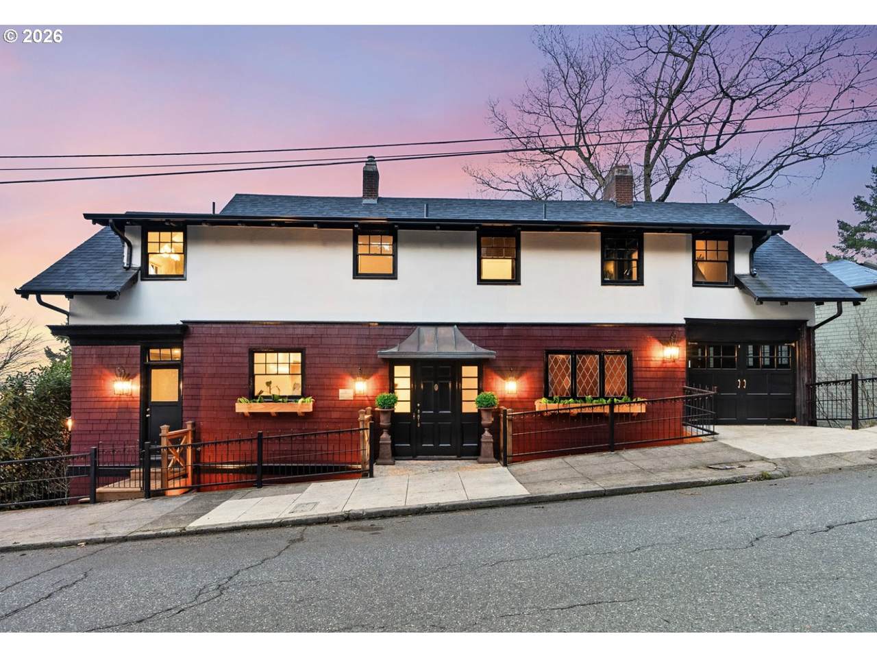 1442 Vista Ave - Photo 1