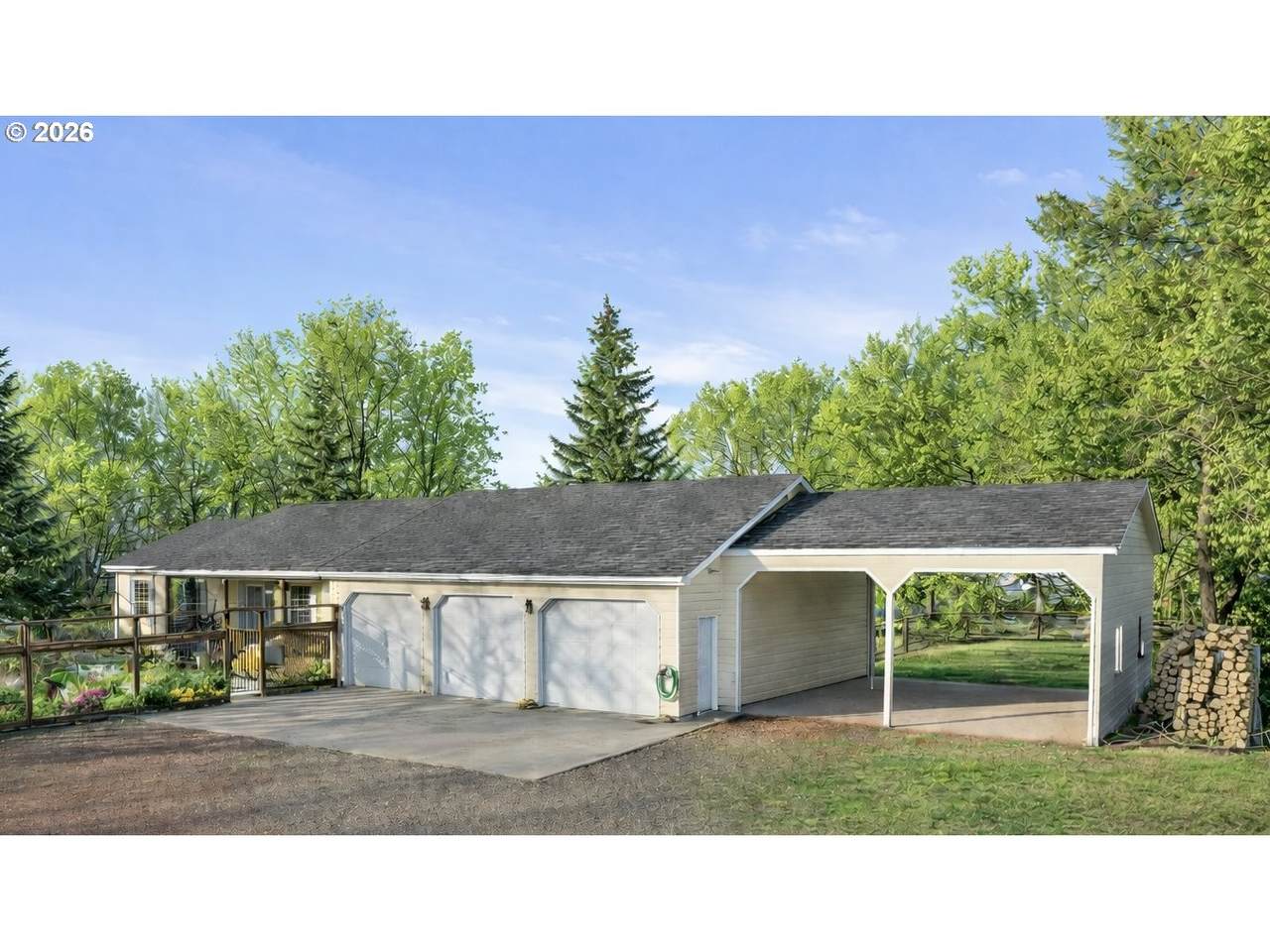 293 Ivy Ln - Photo 1