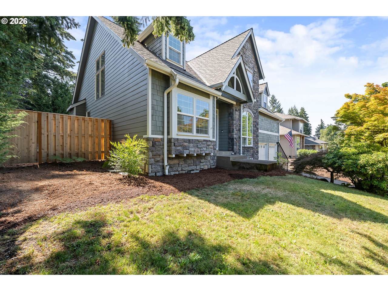 https://bt-photos.global.ssl.fastly.net/portland/1280_boomver_1_672450473-2.jpg