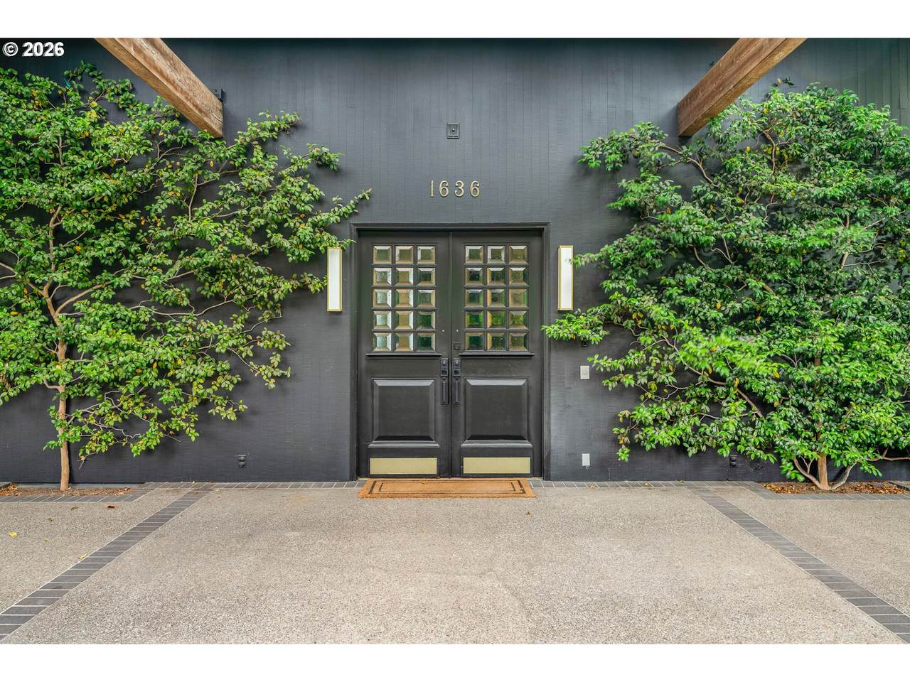 https://bt-photos.global.ssl.fastly.net/portland/1280_boomver_1_673116796-2.jpg