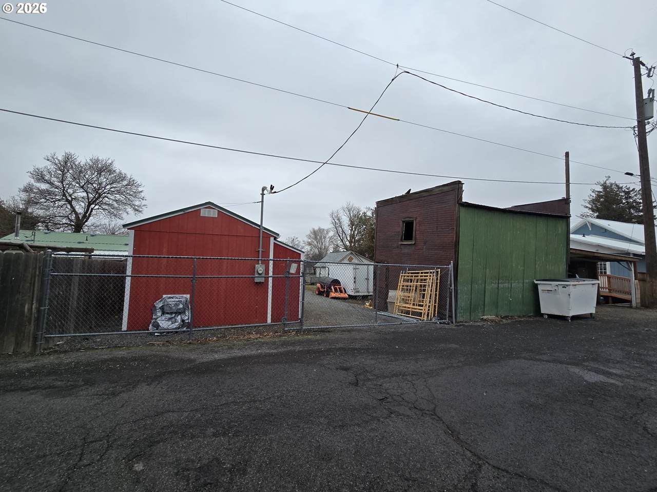 206 Main St - Photo 1
