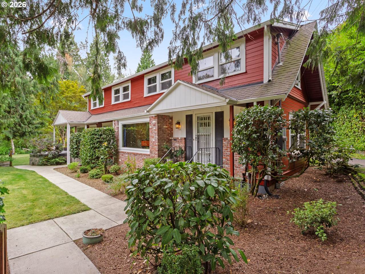 https://bt-photos.global.ssl.fastly.net/portland/1280_boomver_2_674200346-2.jpg