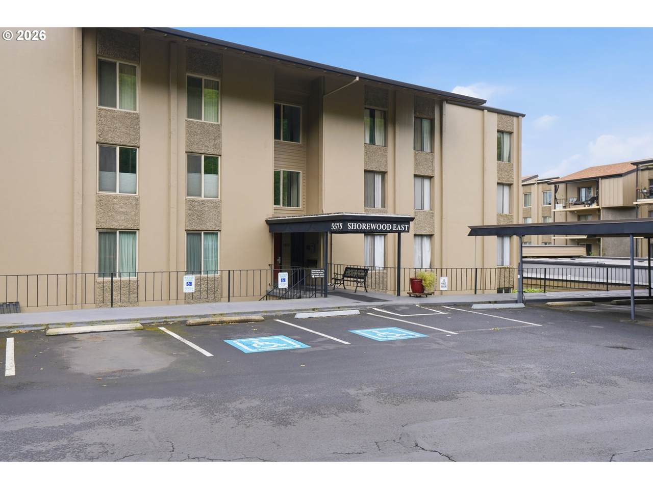 5575 Evergreen Blvd - Photo 1