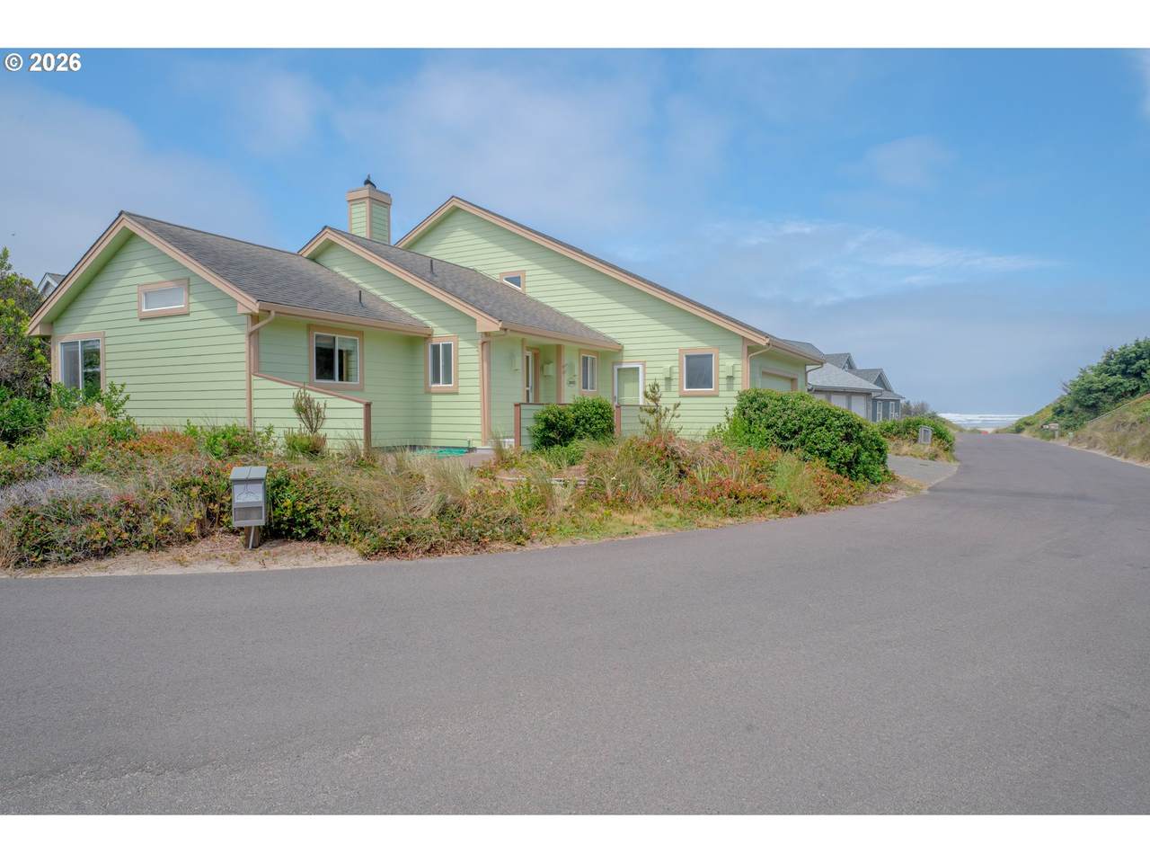 https://bt-photos.global.ssl.fastly.net/portland/1280_boomver_1_675184407-2.jpg
