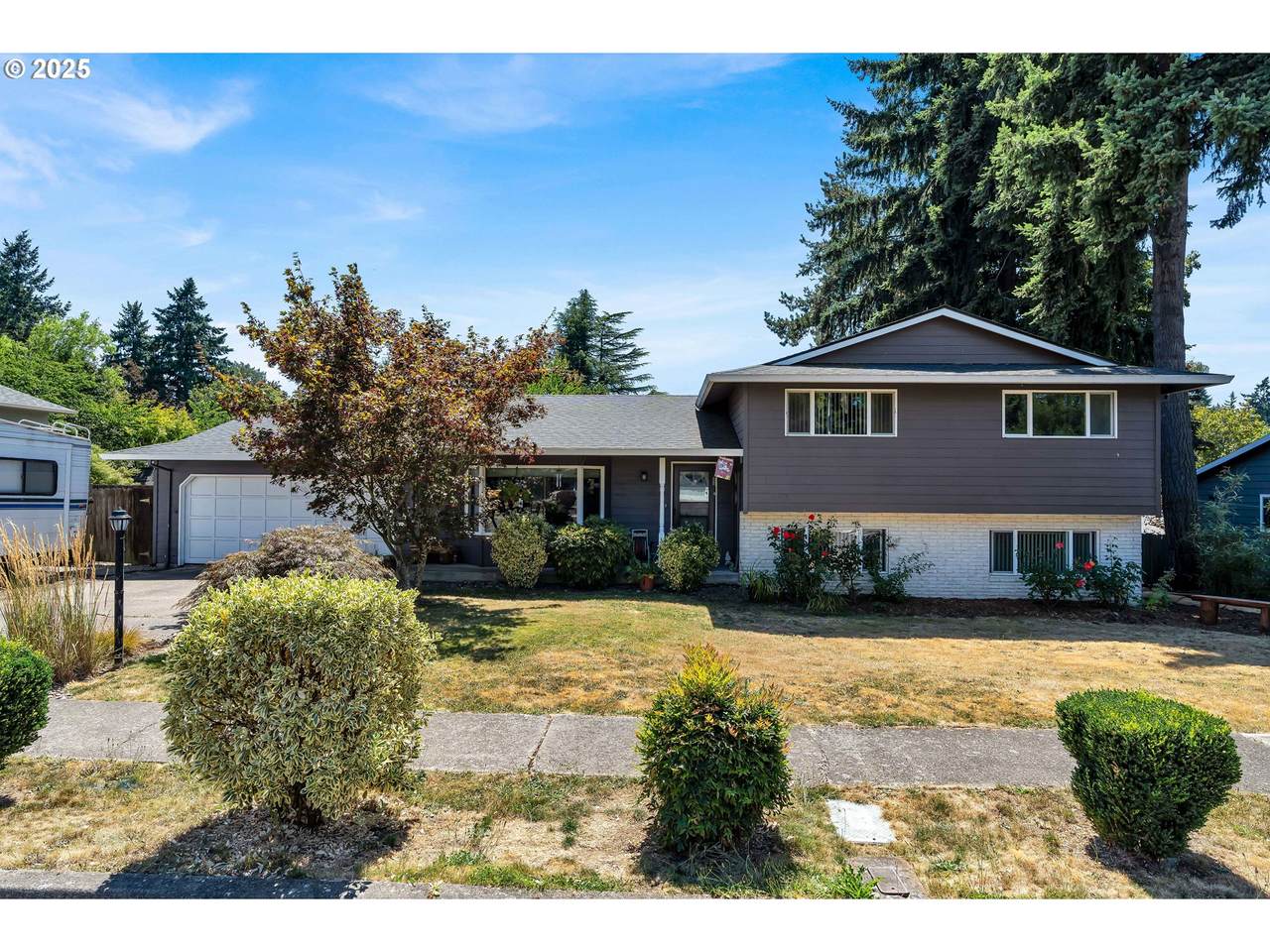 14350 22ND St - Photo 1