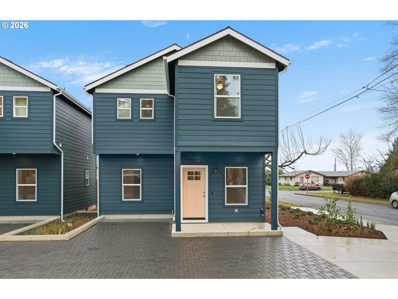 5592 Burnett Ave - Photo 1