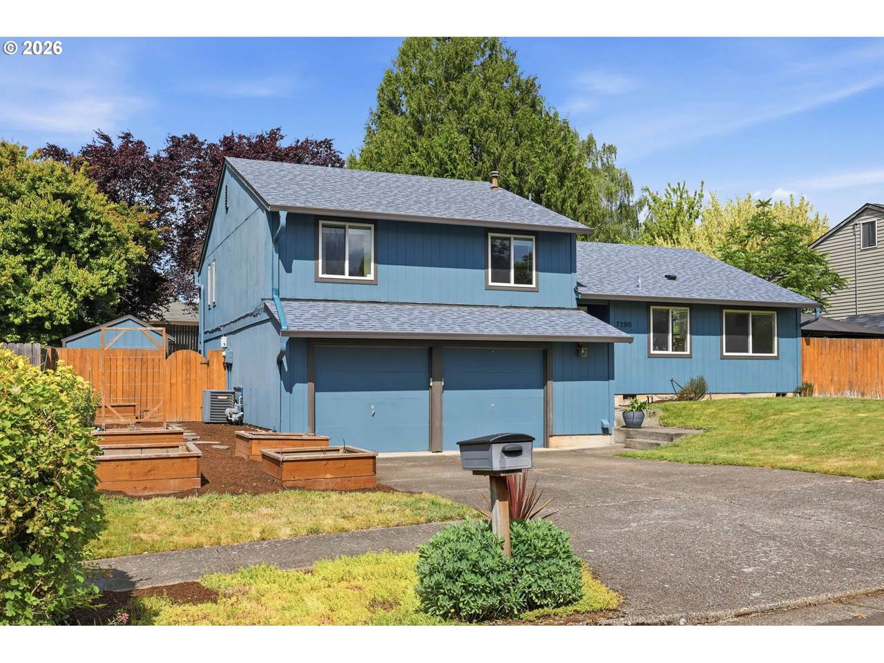 https://bt-photos.global.ssl.fastly.net/portland/1280_boomver_1_675565302-2.jpg