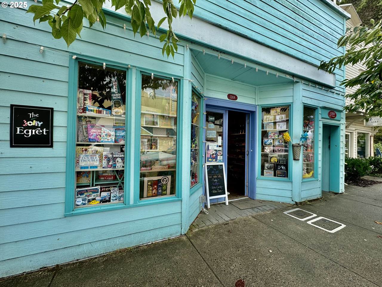 1308 Bay St - Photo 1