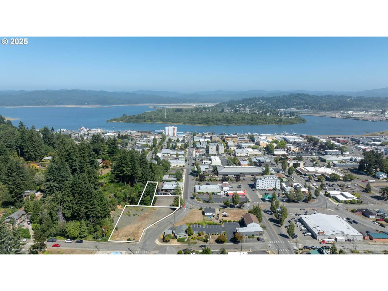 https://bt-photos.global.ssl.fastly.net/portland/1280_boomver_1_681806796-2.jpg