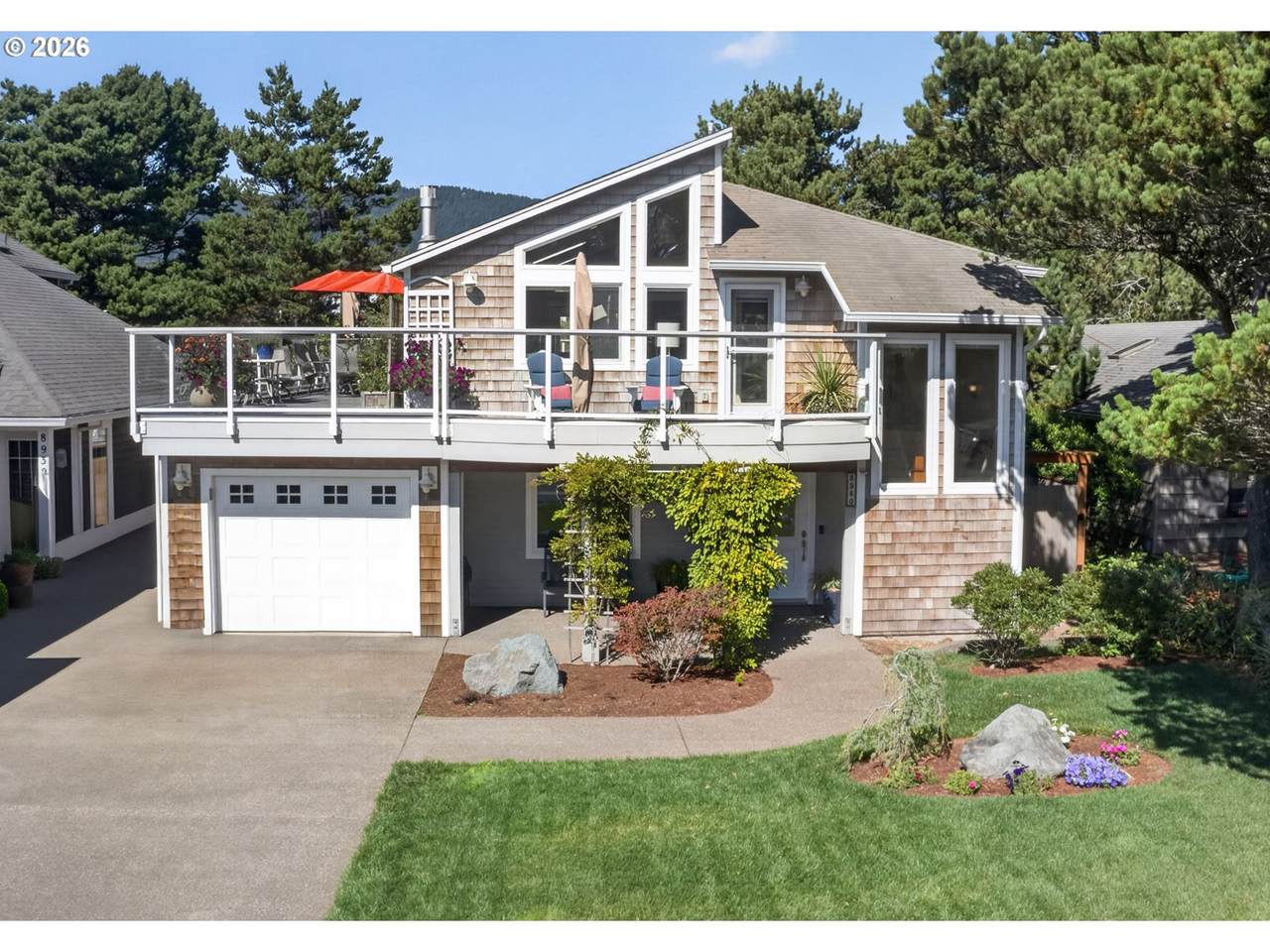 8960 Chinook Ln - Photo 1