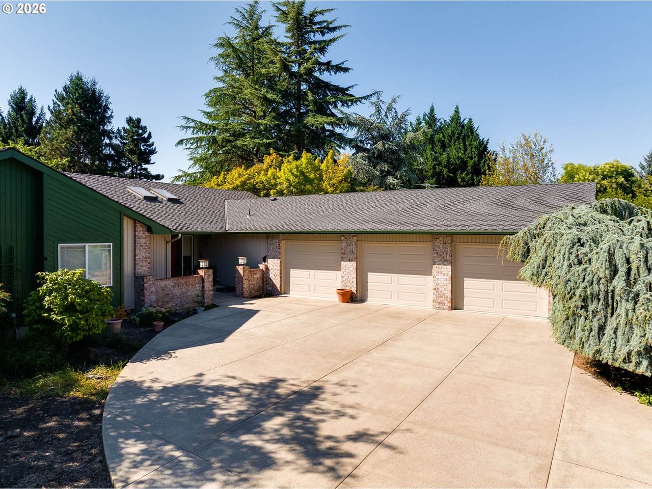 https://bt-photos.global.ssl.fastly.net/portland/1280_boomver_1_682889351-2.jpg