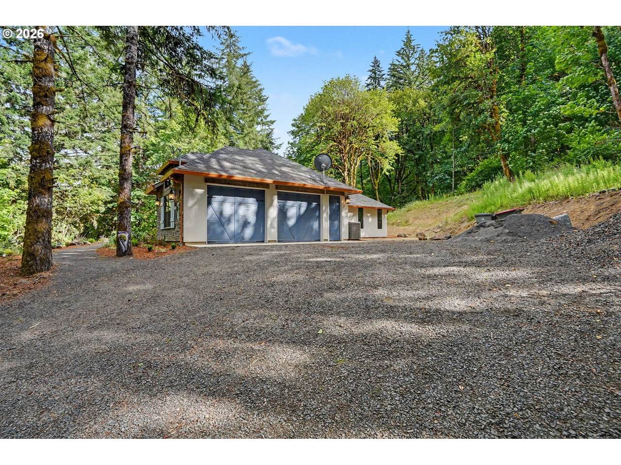 https://bt-photos.global.ssl.fastly.net/portland/1280_boomver_1_683273825-2.jpg