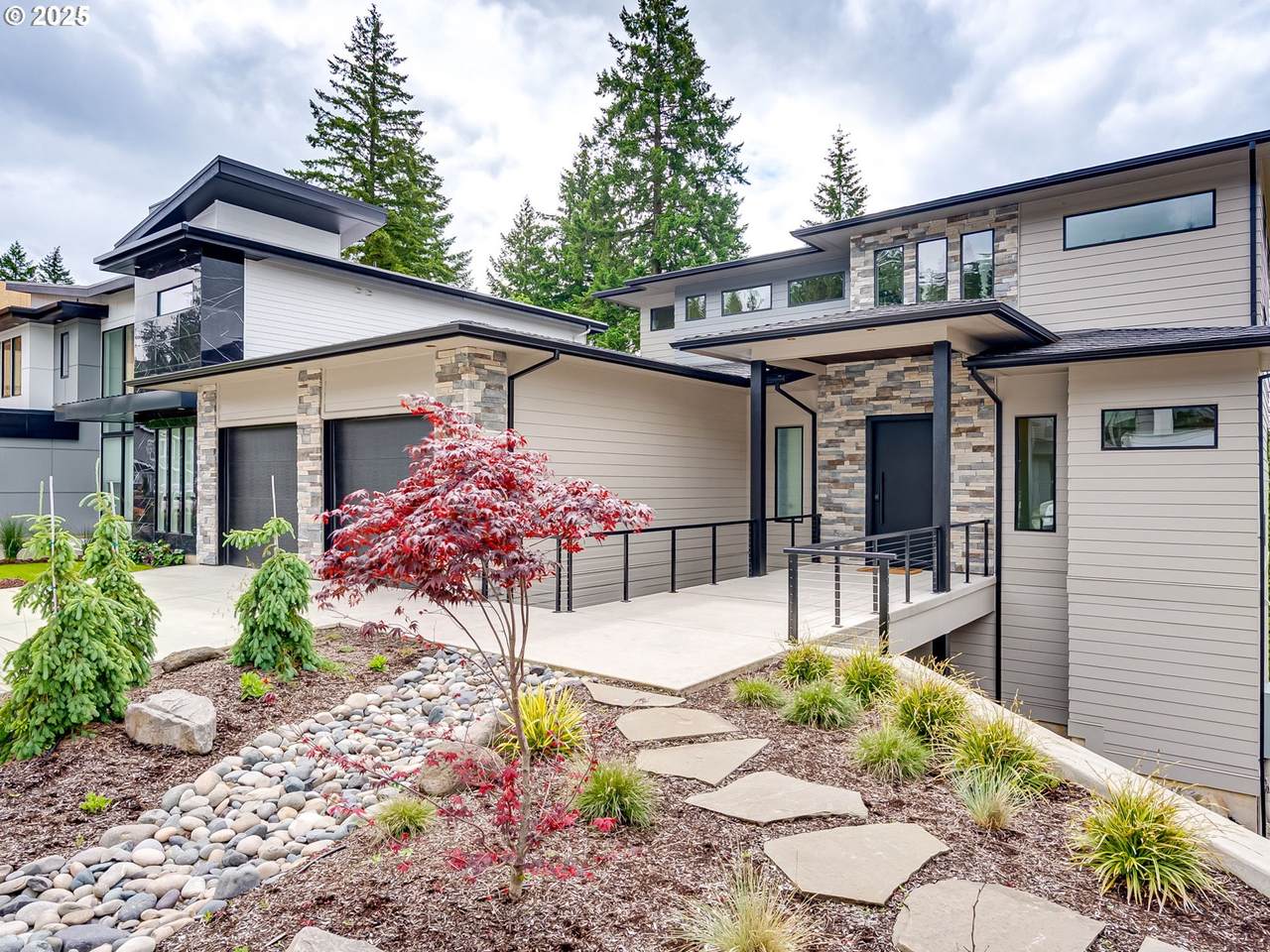 https://bt-photos.global.ssl.fastly.net/portland/1280_boomver_1_684854395-2.jpg