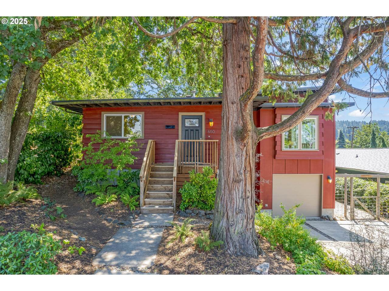 650 25TH Pl - Photo 1