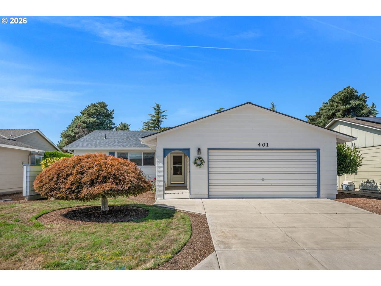 401 Cascade Dr - Photo 1
