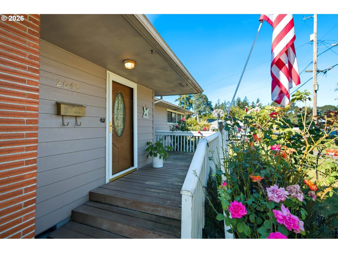 https://bt-photos.global.ssl.fastly.net/portland/1280_boomver_1_687644614-2.jpg
