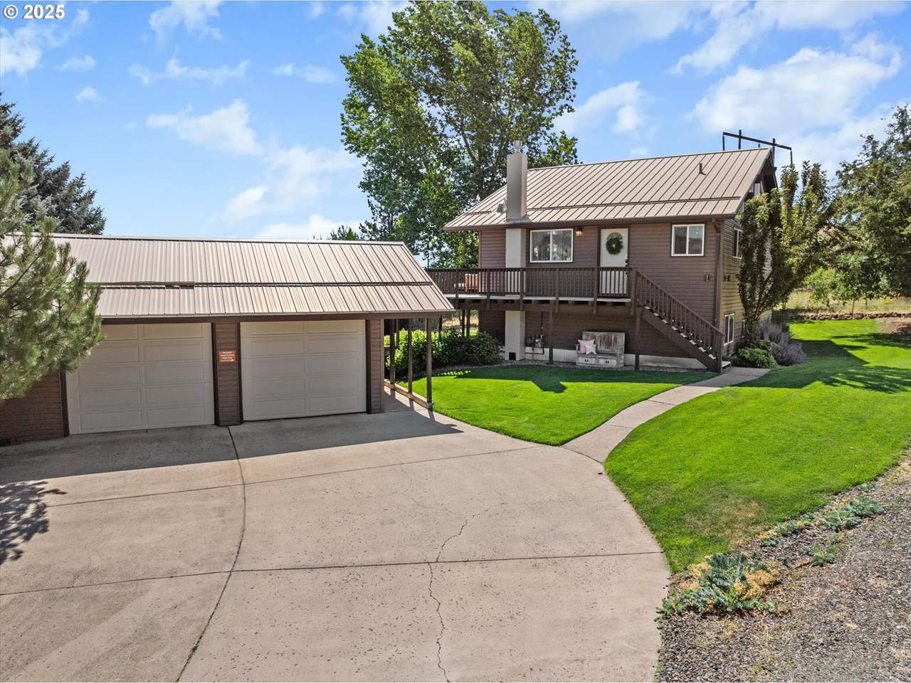 91 Mattoon St - Photo 1