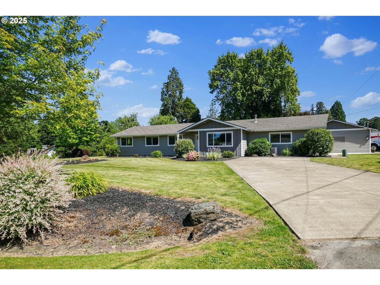 1552 59TH Ave - Photo 1