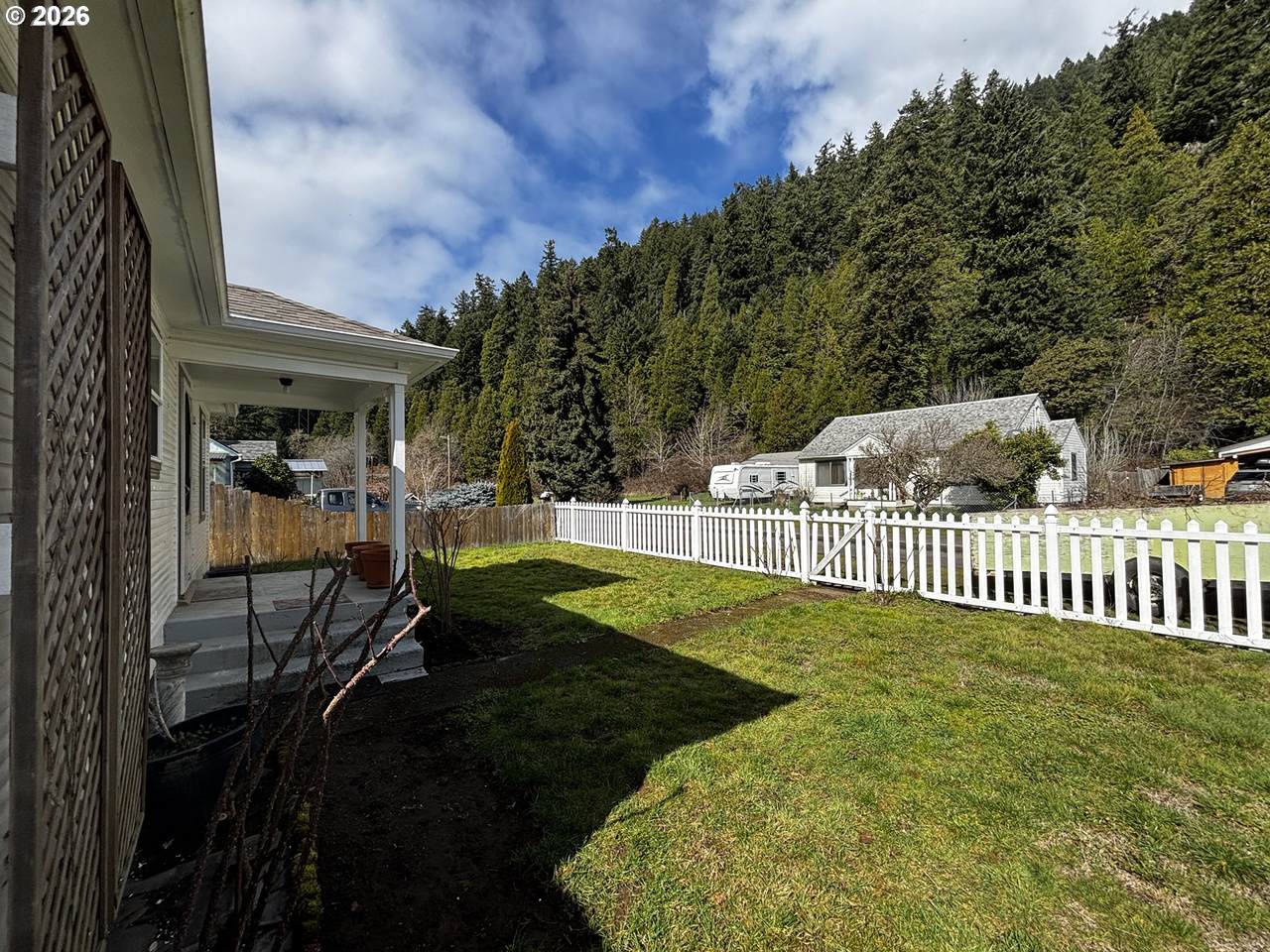 https://bt-photos.global.ssl.fastly.net/portland/1280_boomver_2_688981460-2.jpg
