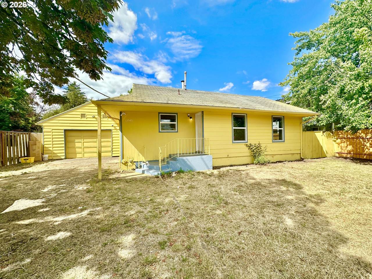 13545 Division St - Photo 1