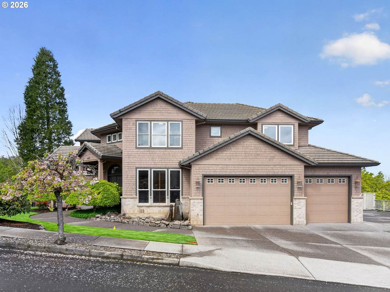 https://bt-photos.global.ssl.fastly.net/portland/1280_boomver_1_690132334-2.jpg