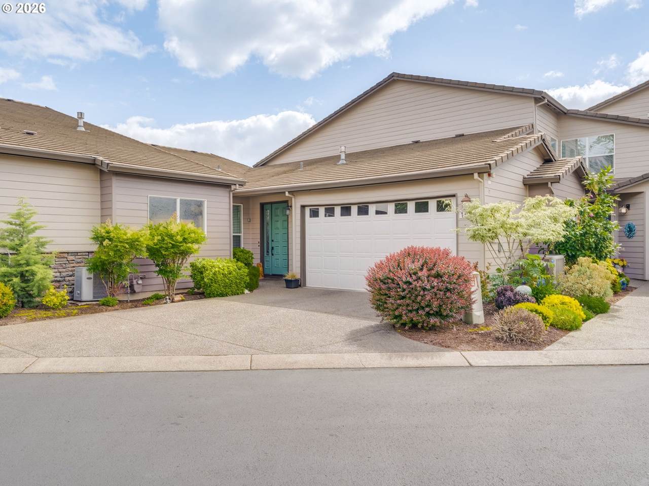 1336 Oakmont Ct - Photo 1