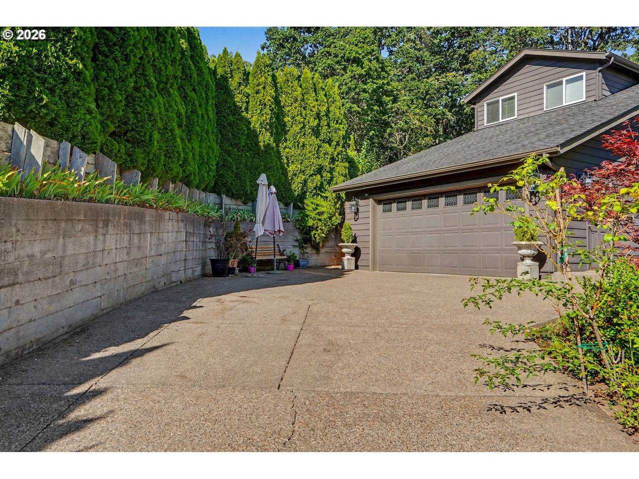 https://bt-photos.global.ssl.fastly.net/portland/1280_boomver_1_690397704-2.jpg