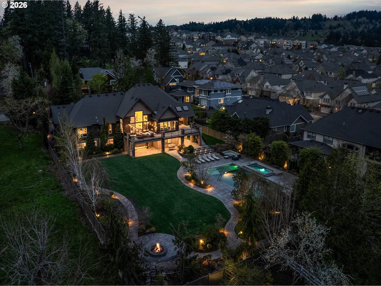 https://bt-photos.global.ssl.fastly.net/portland/1280_boomver_1_690700419-2.jpg