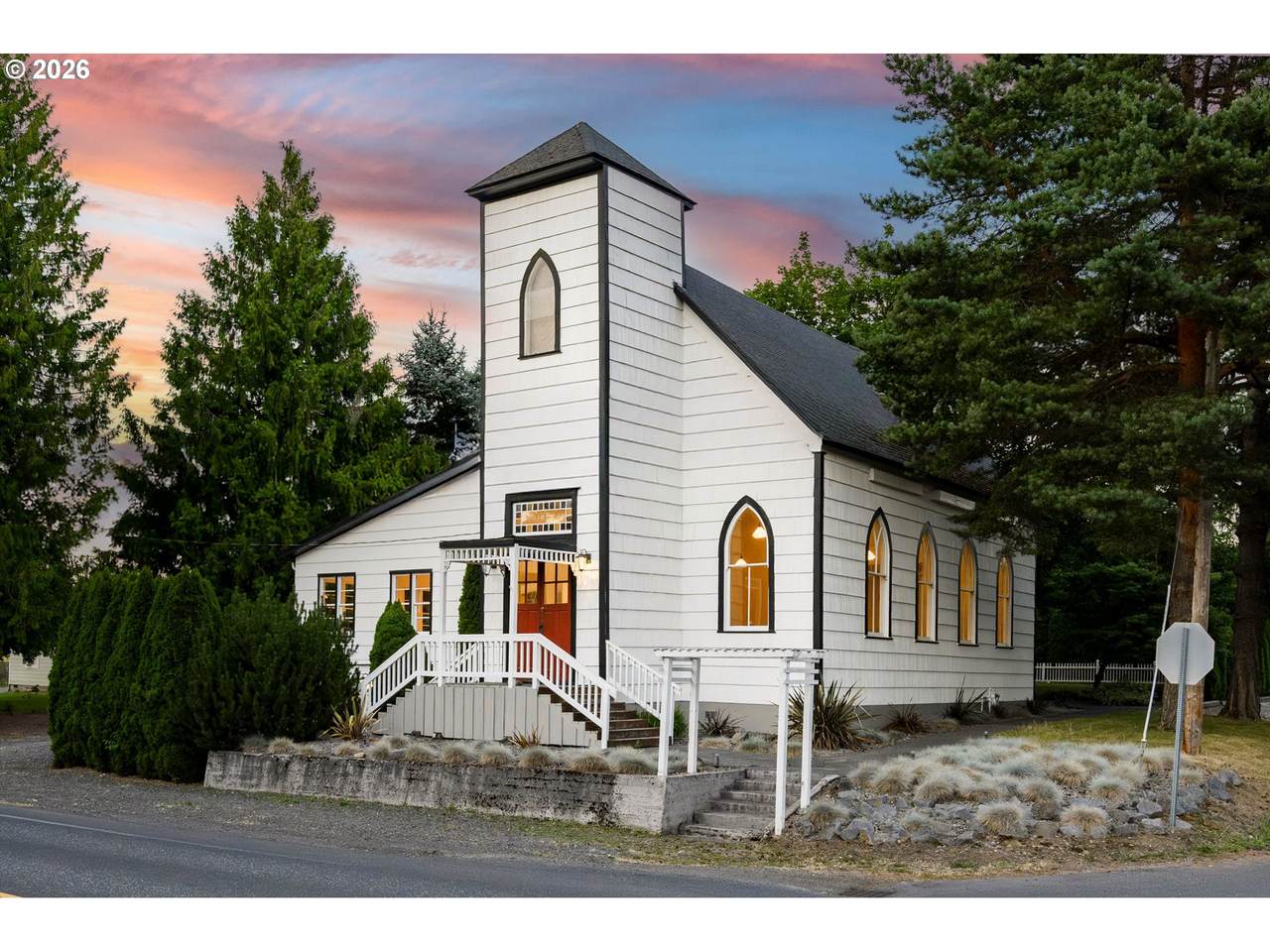 https://bt-photos.global.ssl.fastly.net/portland/1280_boomver_1_692958717-2.jpg
