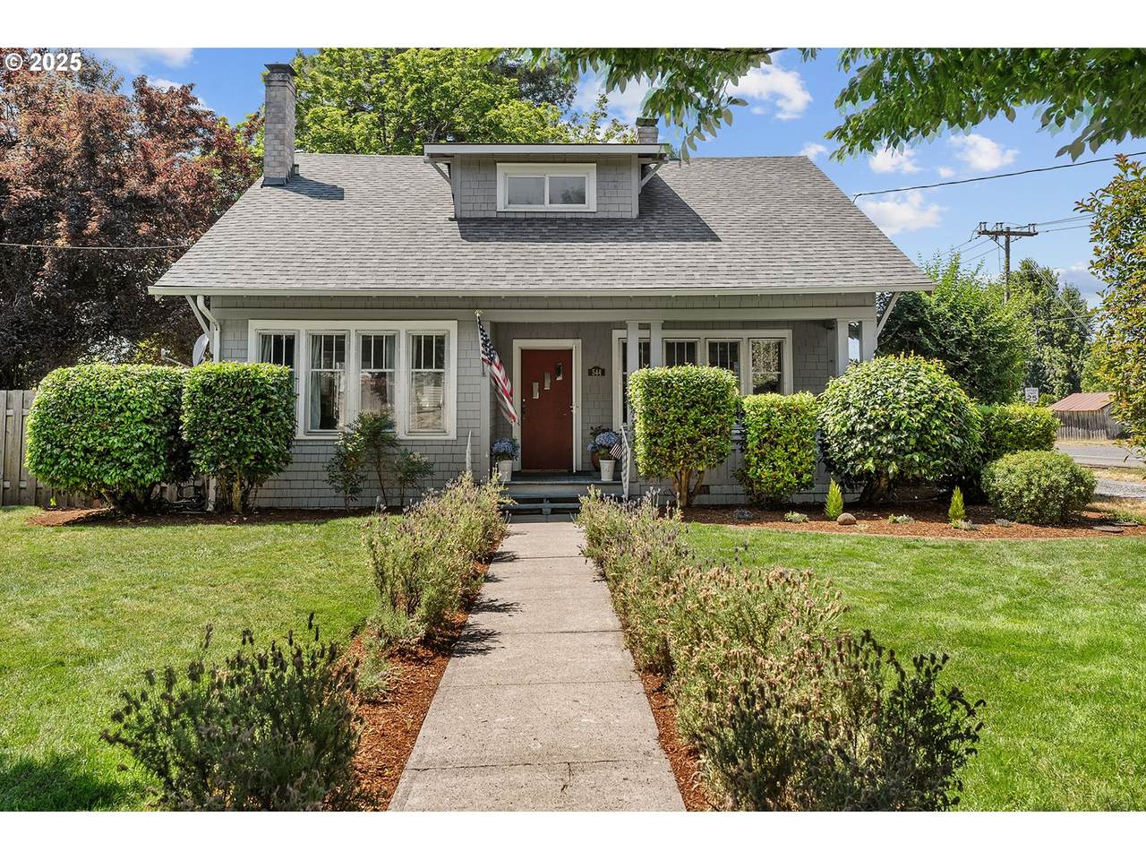 544 Molalla Ave - Photo 1