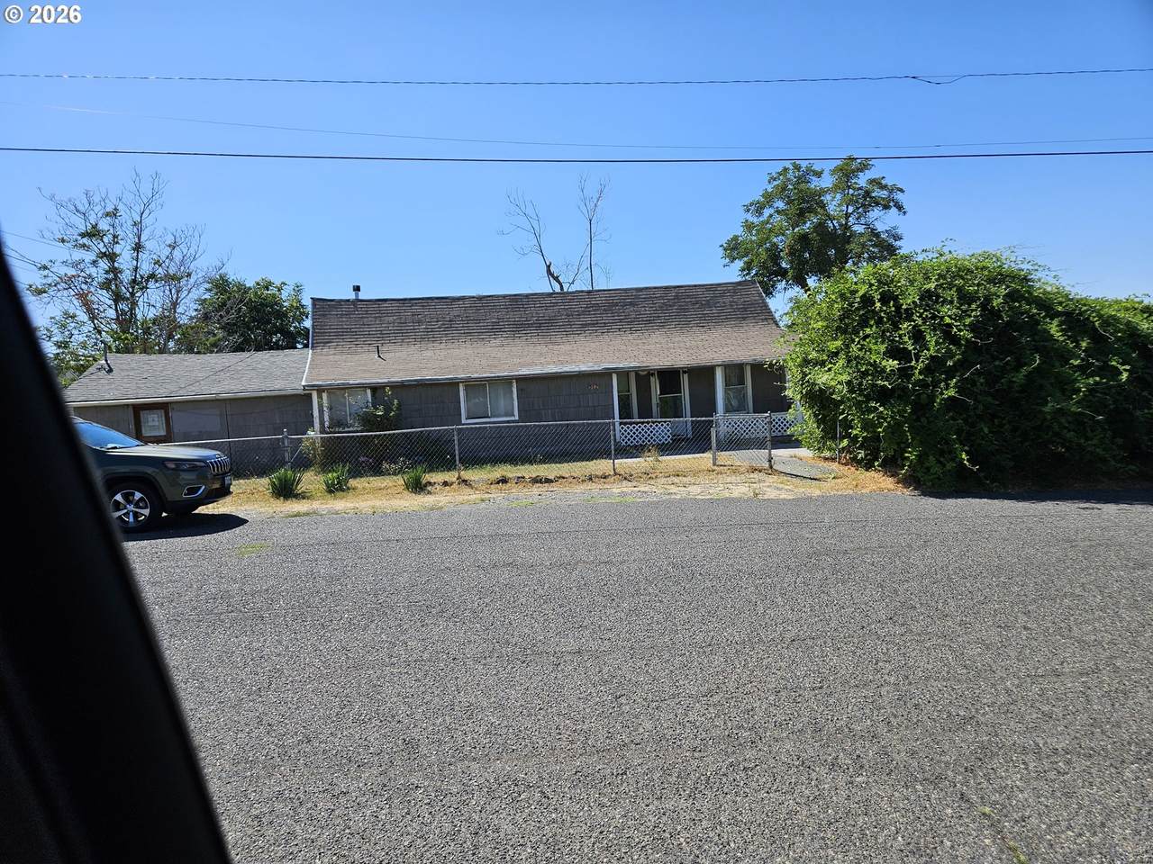 512 B St - Photo 1