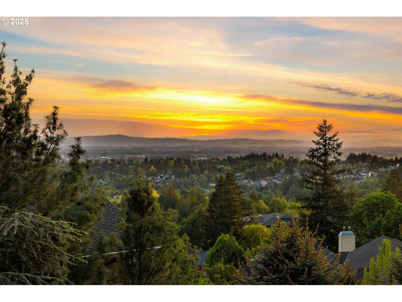 https://bt-photos.global.ssl.fastly.net/portland/1280_boomver_1_695358523-2.jpg
