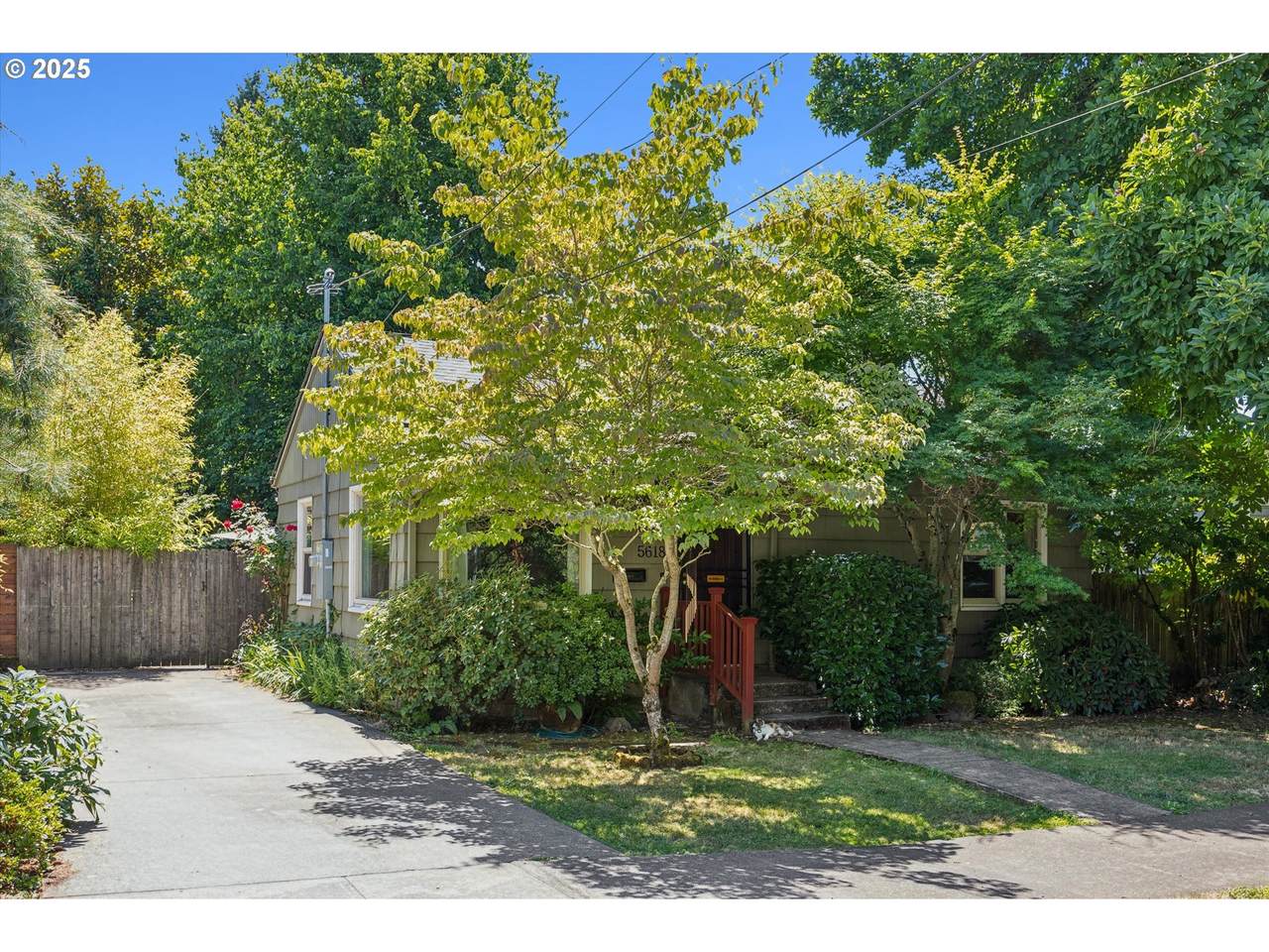 5618 Pine St - Photo 1