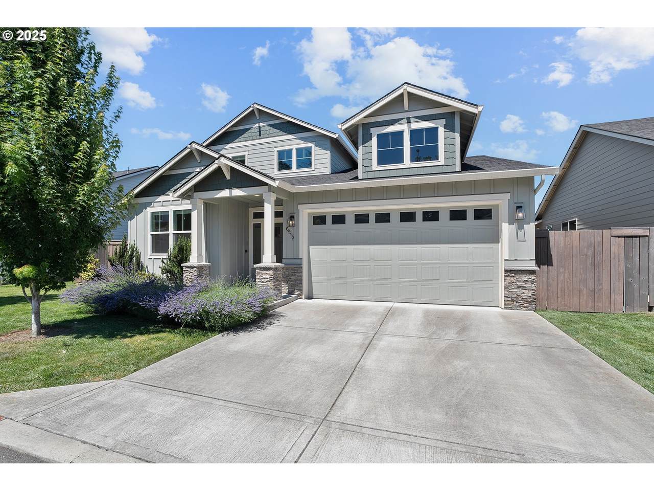 6910 71ST Way - Photo 1
