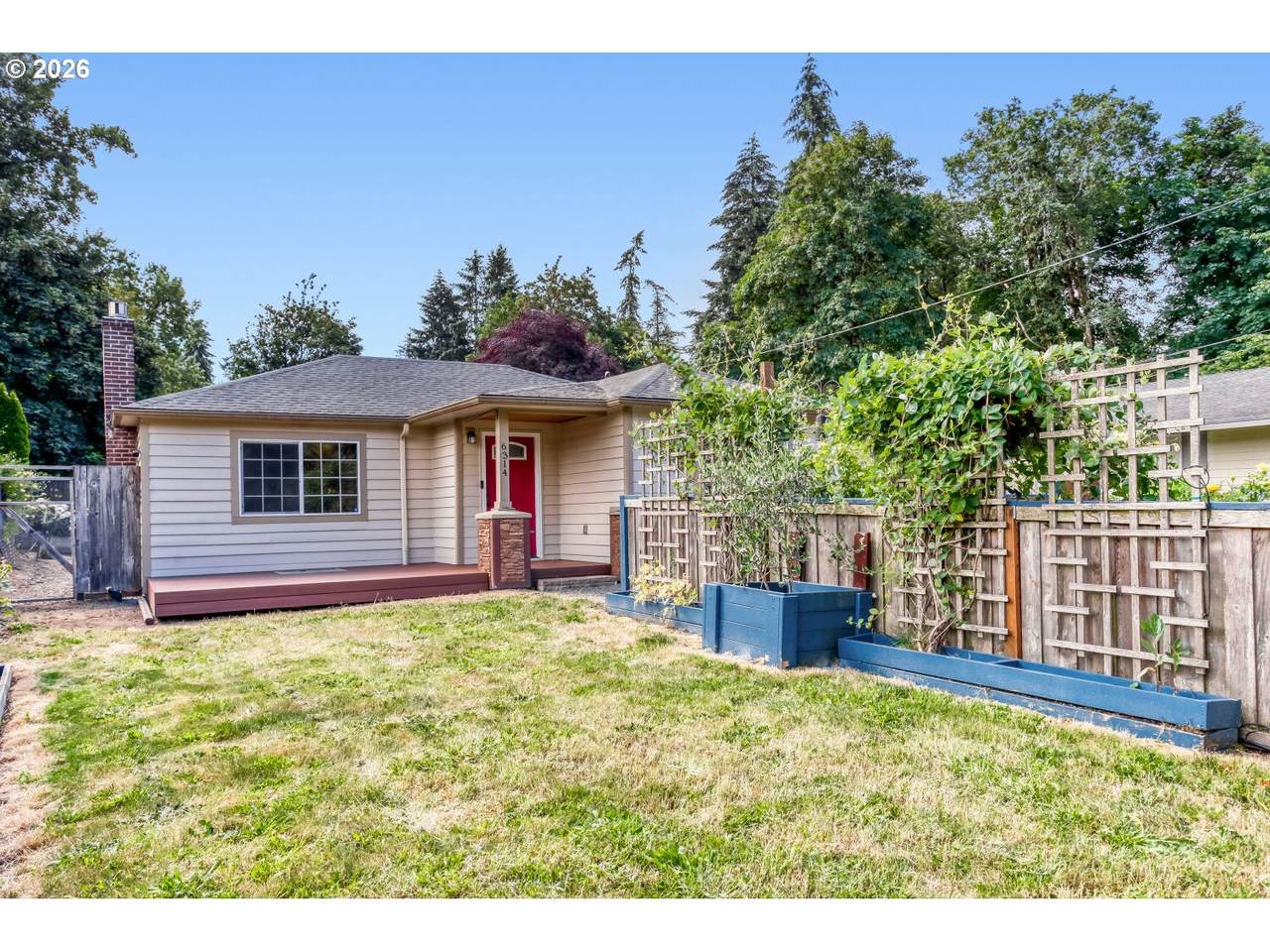 https://bt-photos.global.ssl.fastly.net/portland/1280_boomver_2_697407307-2.jpg
