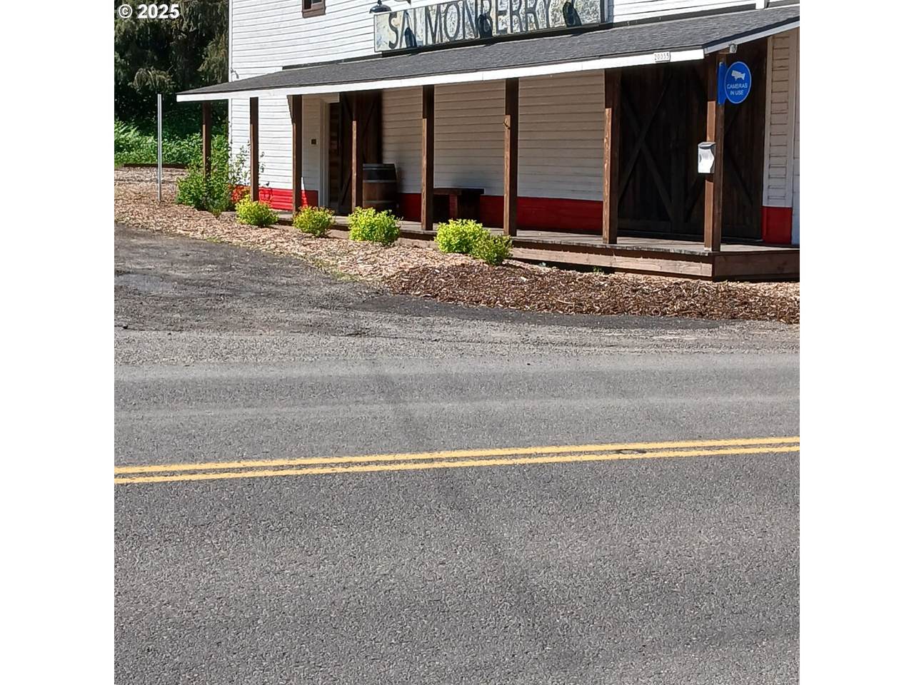 https://bt-photos.global.ssl.fastly.net/portland/1280_boomver_1_697840073-2.jpg