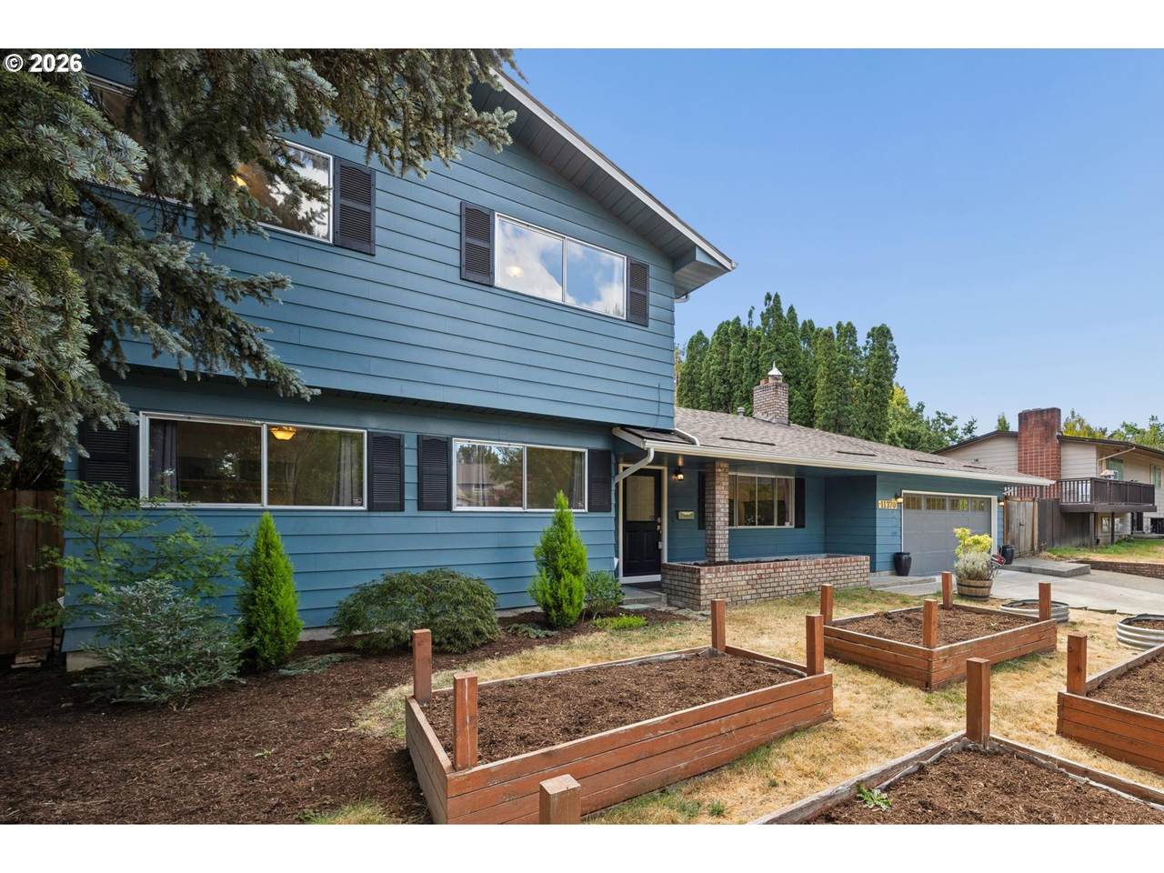 https://bt-photos.global.ssl.fastly.net/portland/1280_boomver_1_698558288-2.jpg