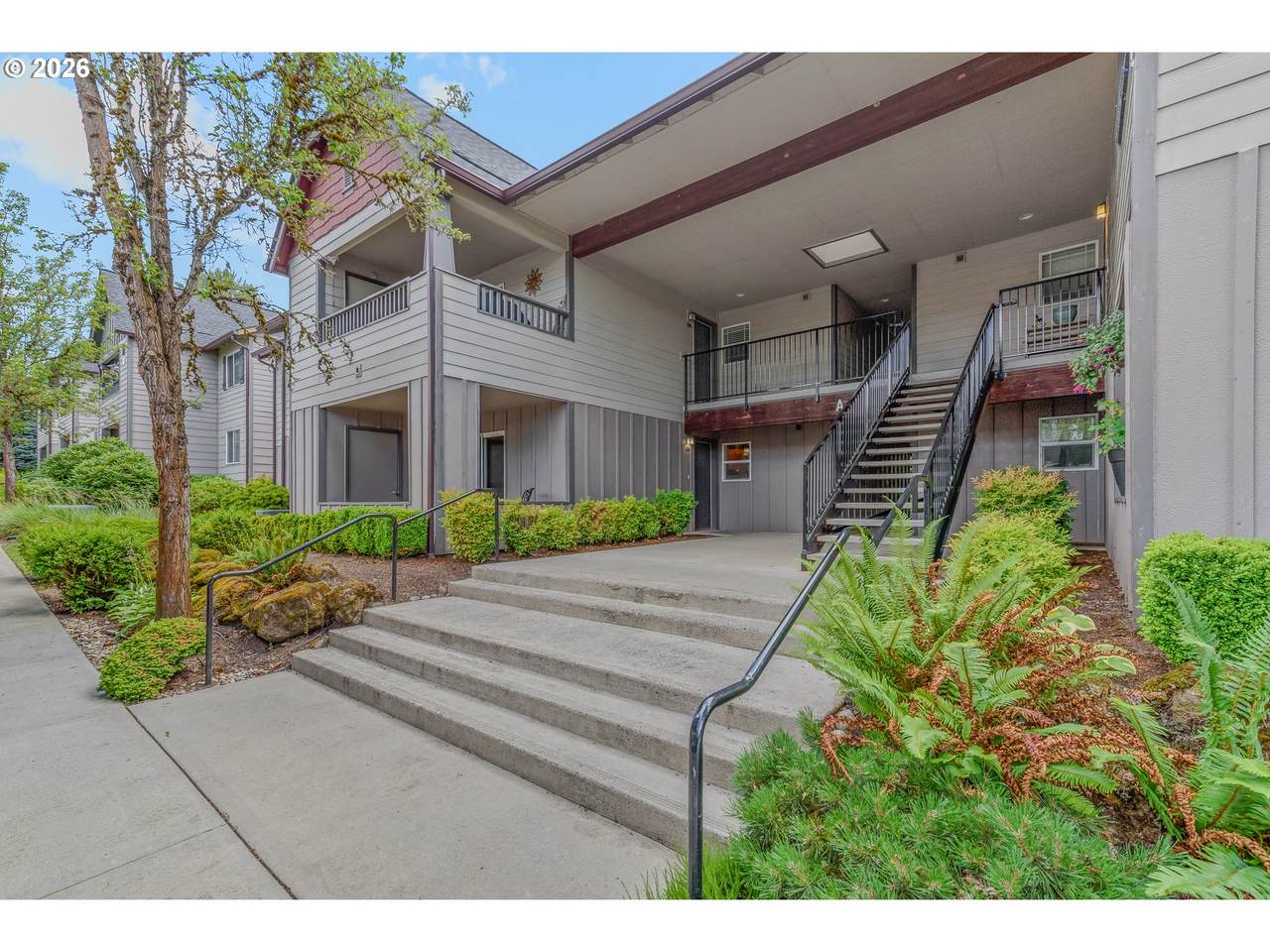 14019 20TH Ave - Photo 1