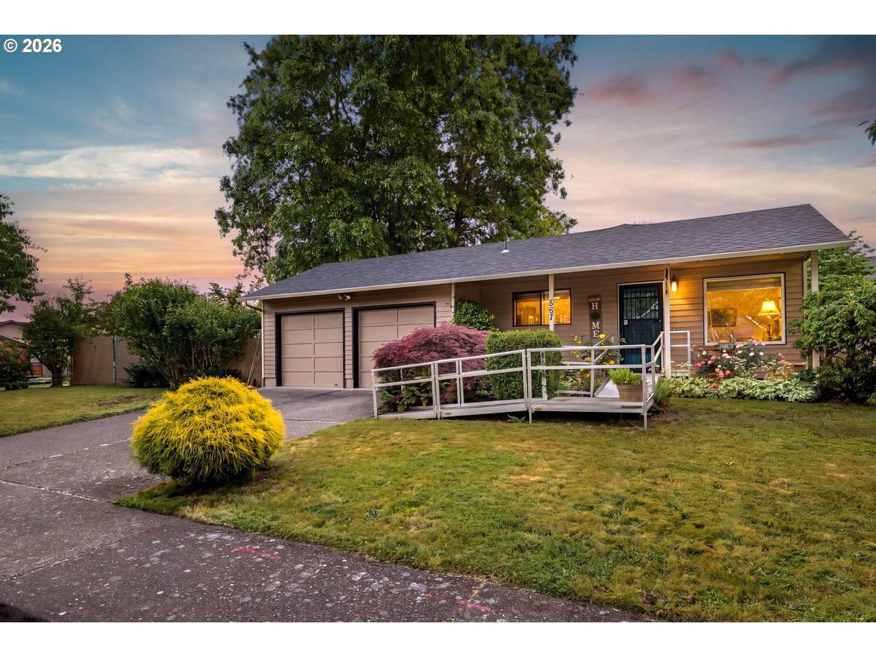 667 5TH Ave - Photo 1